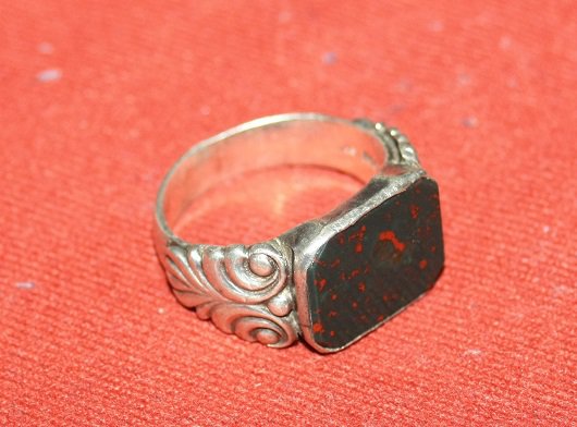 Schwerer alter Herrenring, mit Ornamenten, 900er silber