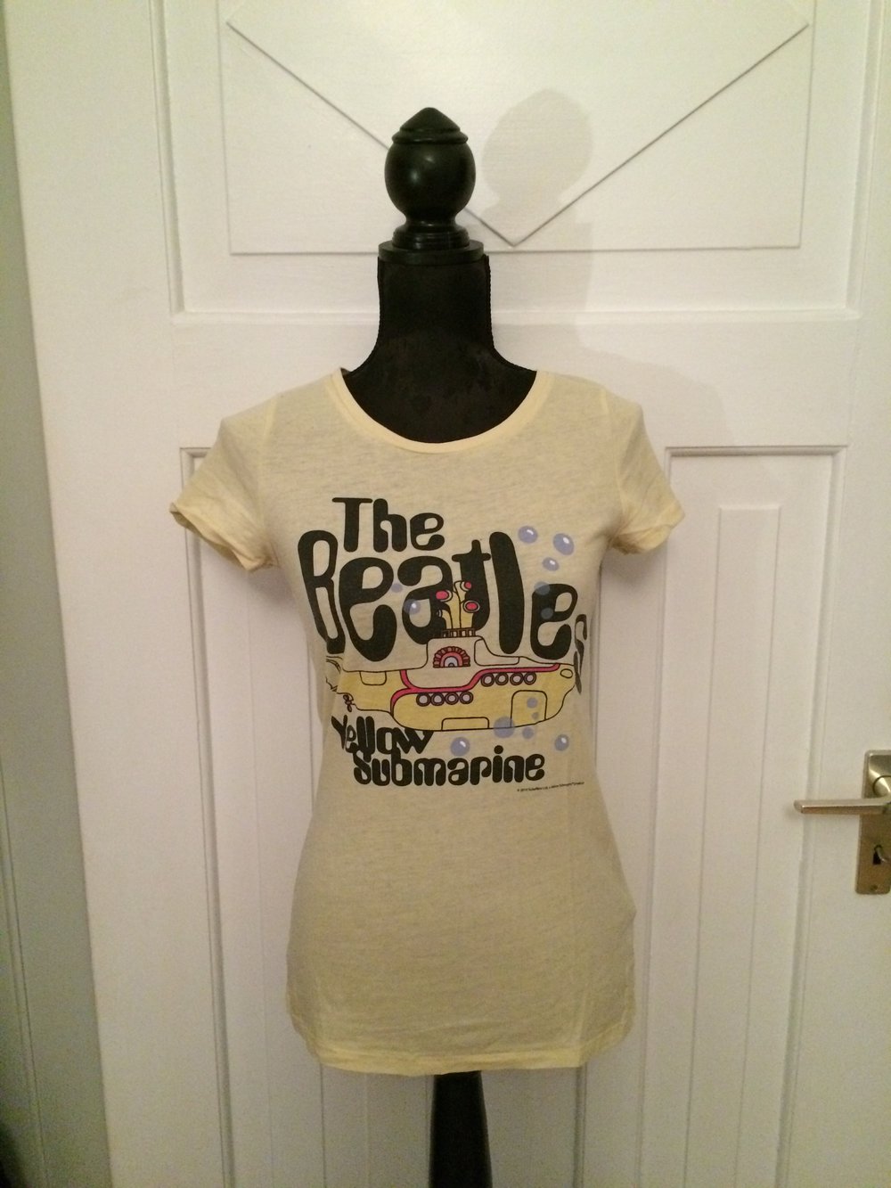 Gelbes Beatles Shirt