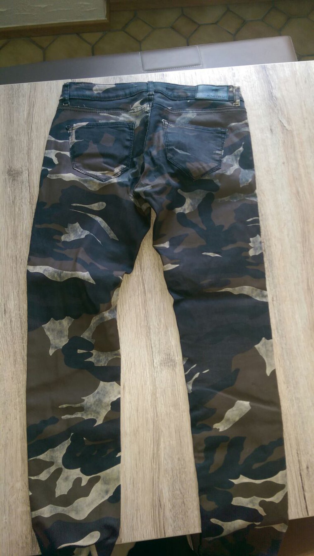 Army, Amisu Hose, Tarnmuster