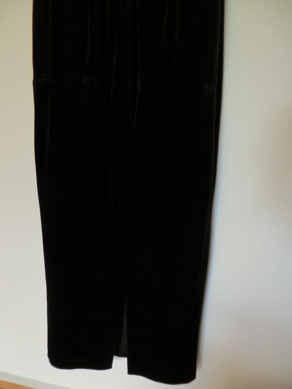 Abendkleid mit Spitze und Samt 