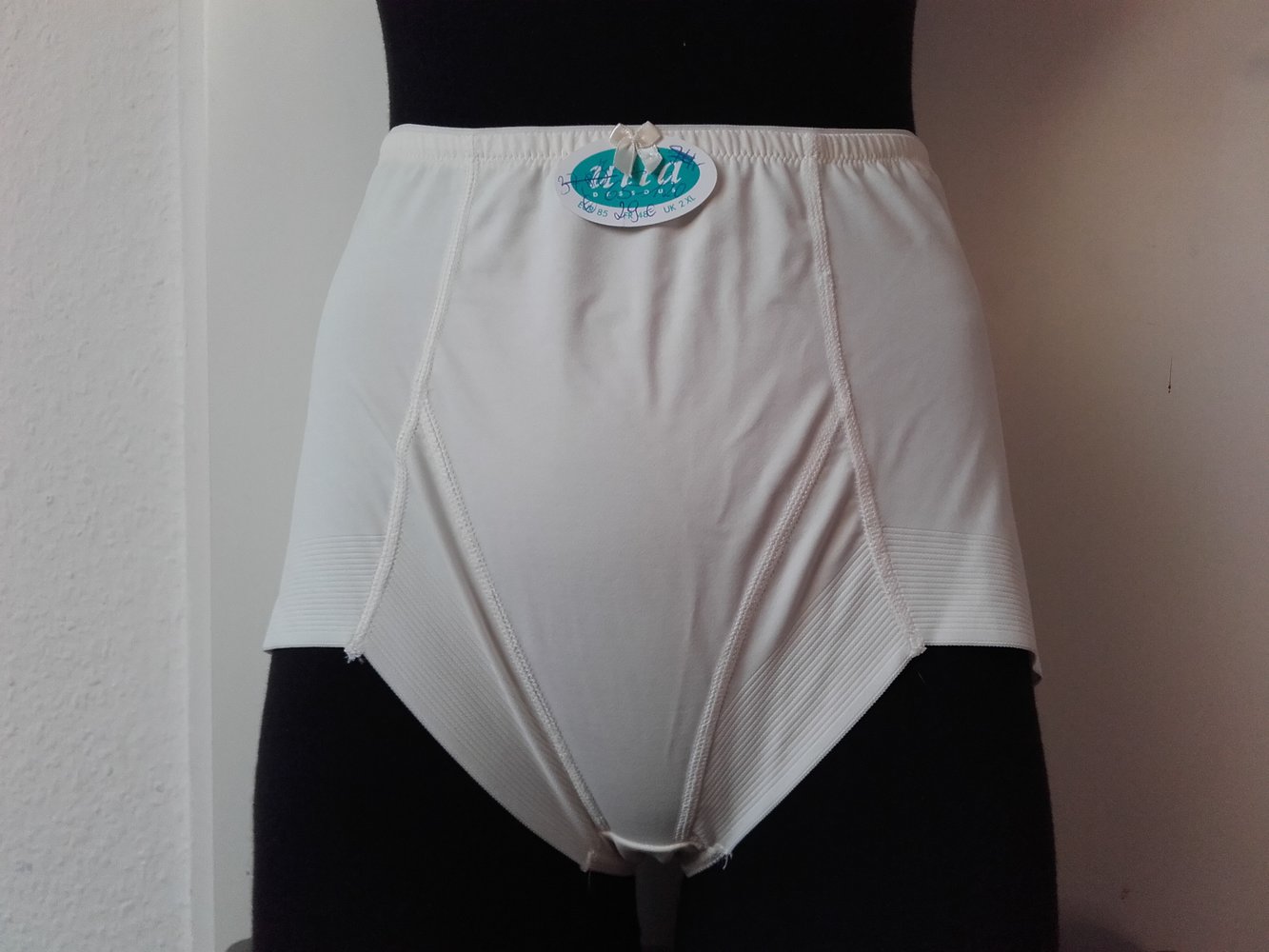 Ulla Dessous, (Set) Tailienslip 85, neuware, cremefarben