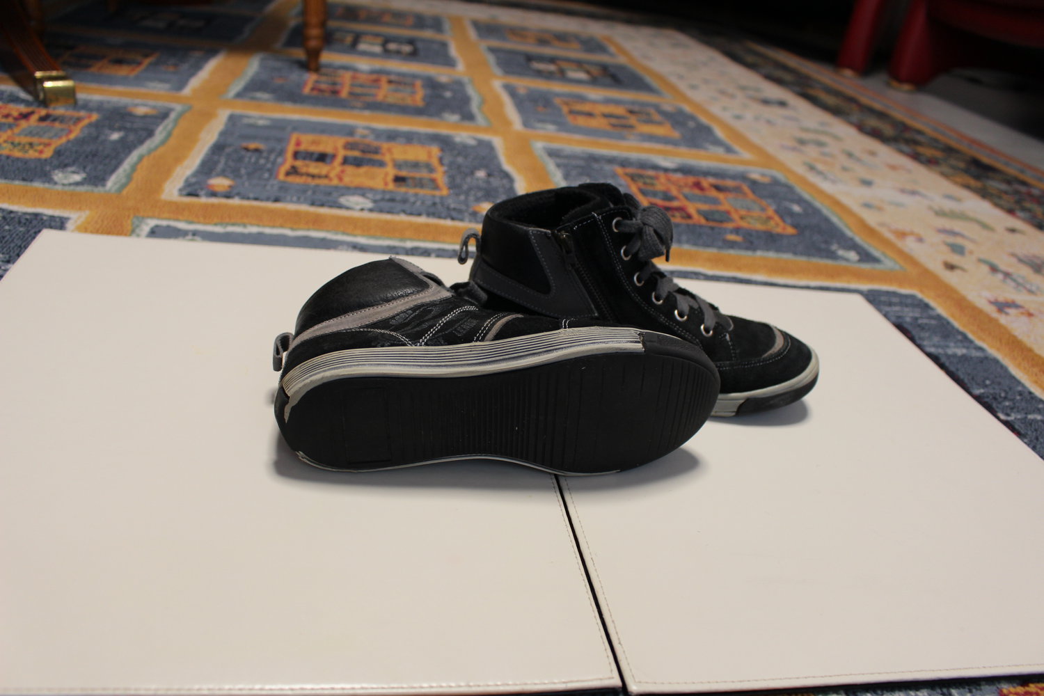 223. Hohe Ledersneakers von Richter, Gr. 35