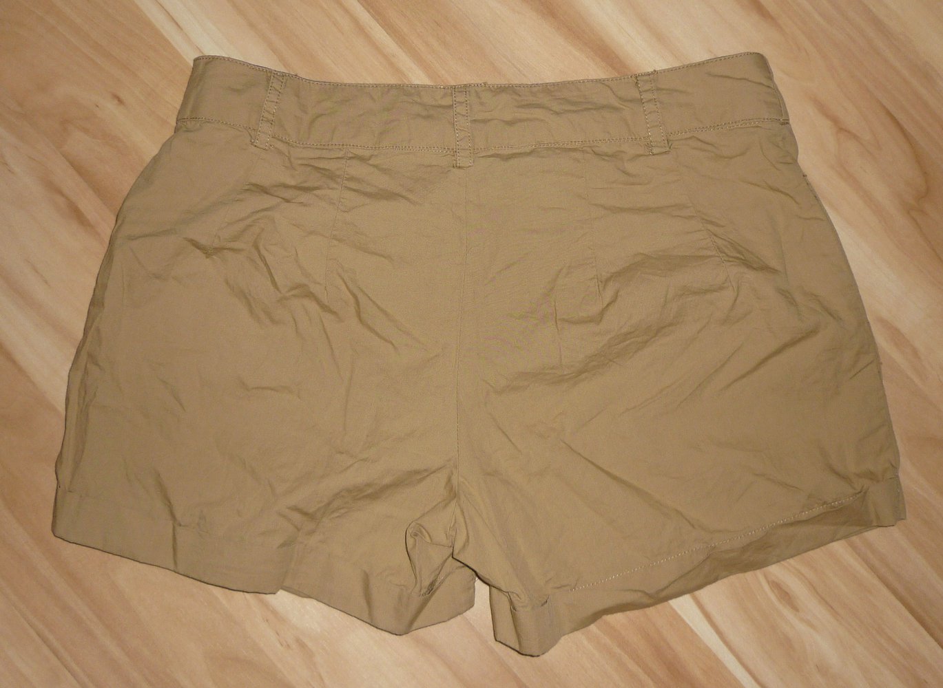 Only Shorts kurze Hose beige nude Größe 34