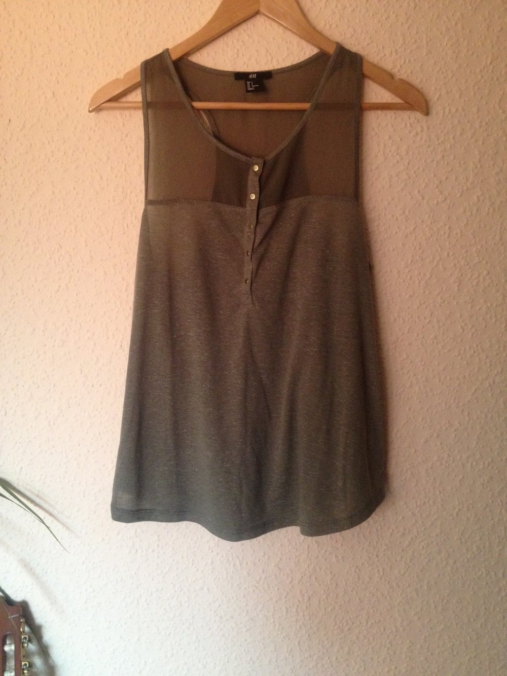 grünes Top