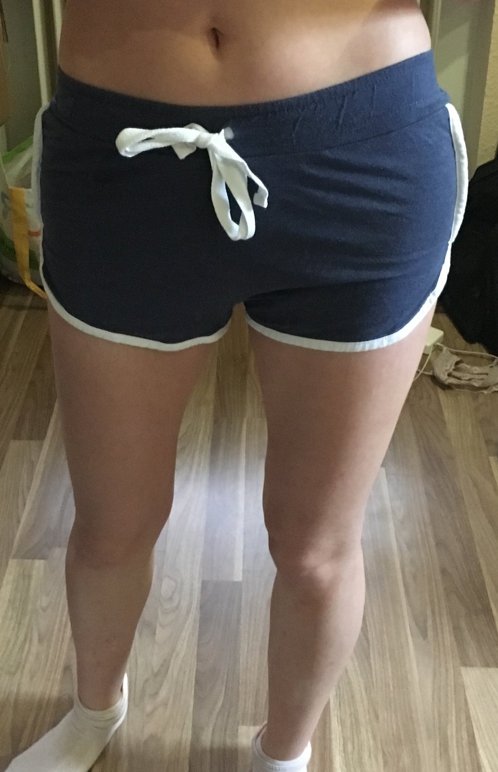 Dunkelblaue Shorts 