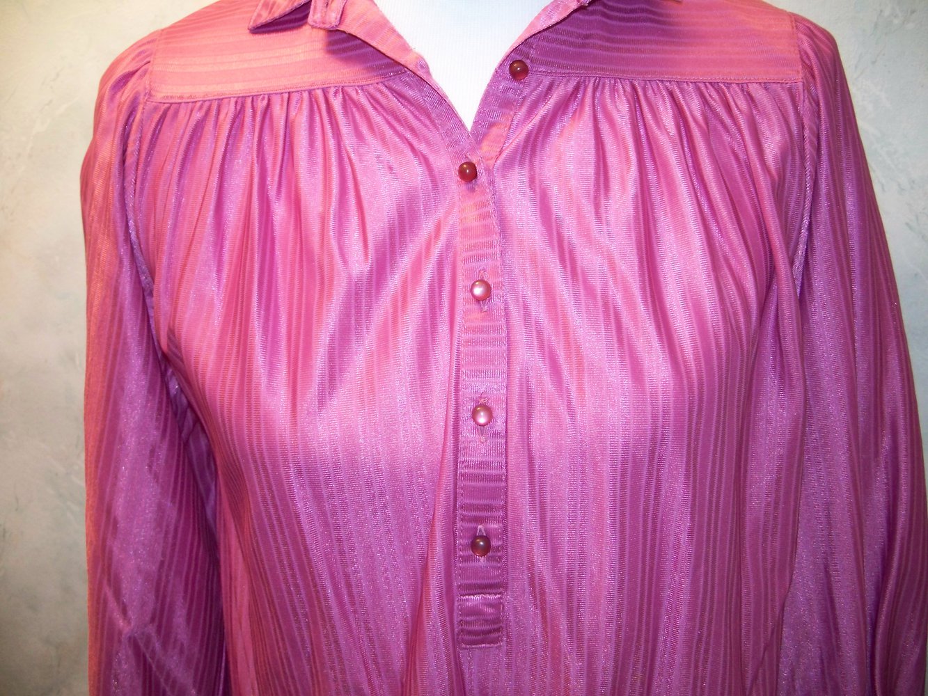 VINTAGE// Pinke Bluse gerade & leicht schillernd mit 3/4-Arm