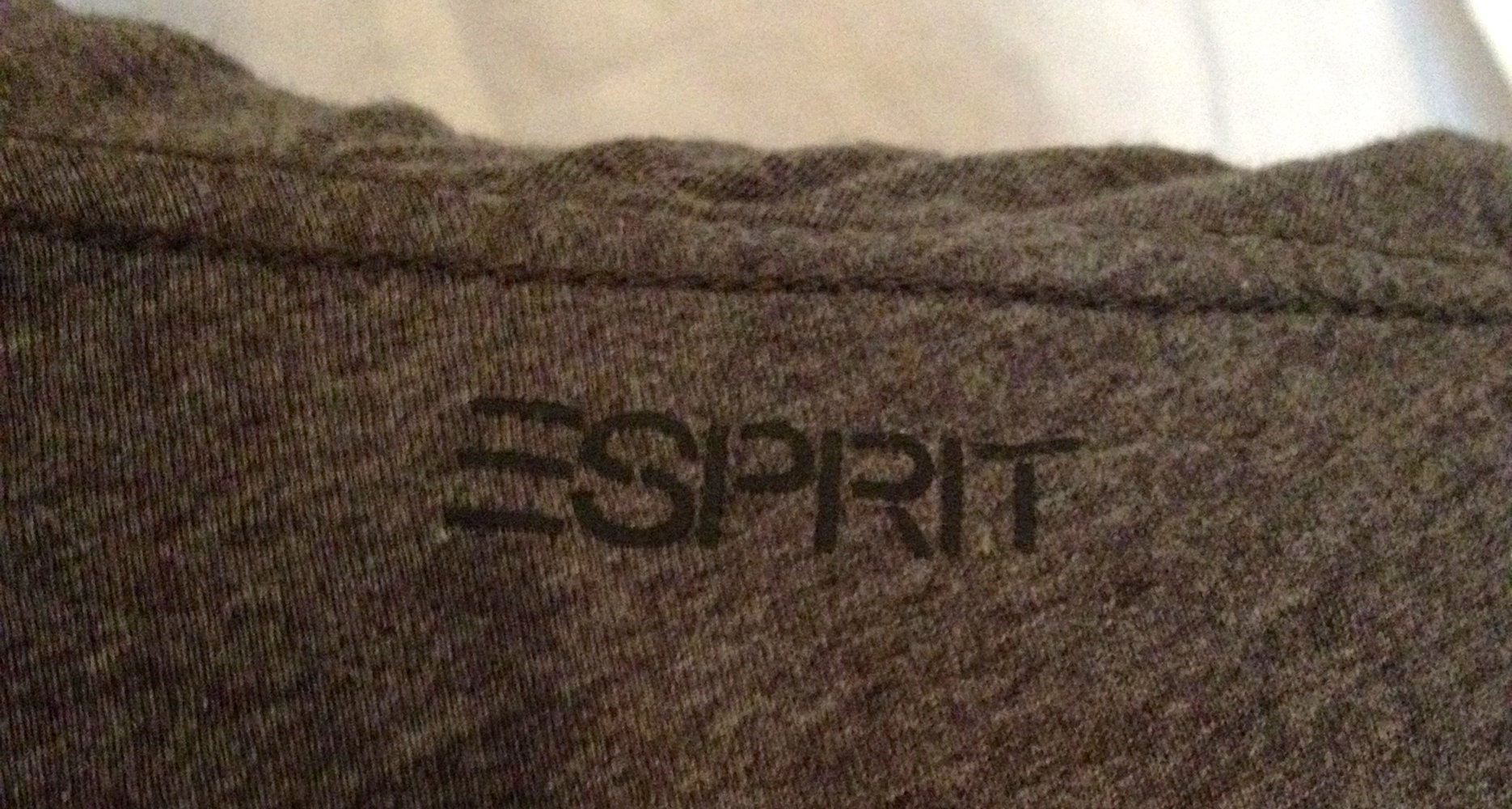 Schönes T-Shirt von Esprit