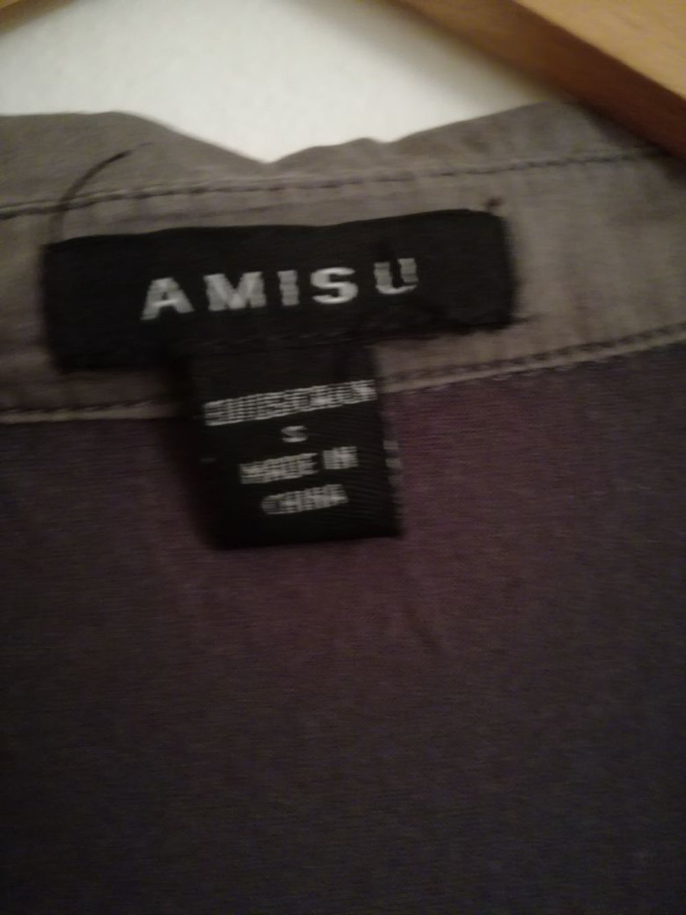 graue Bluse