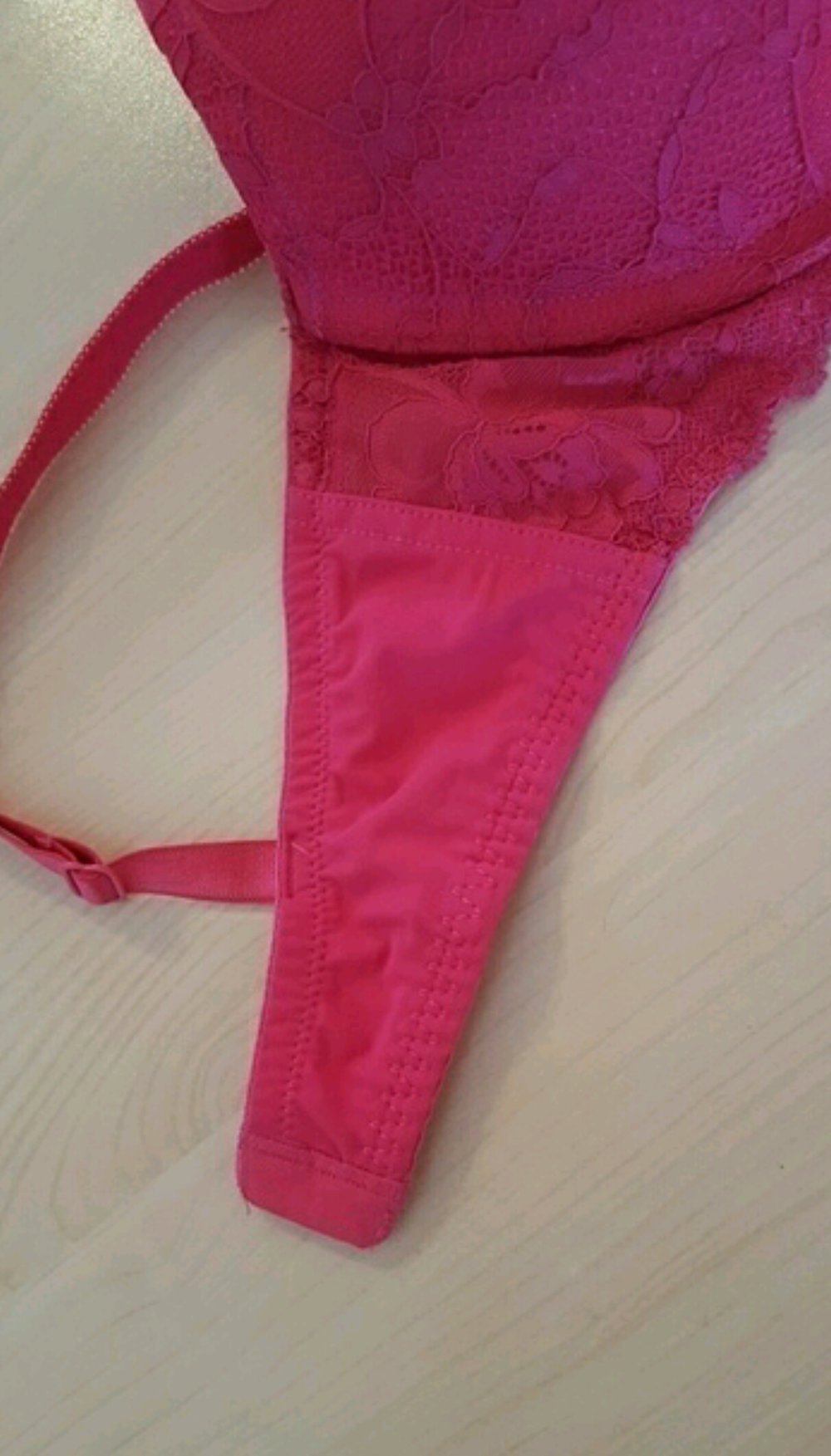 Rosa Push-up BH