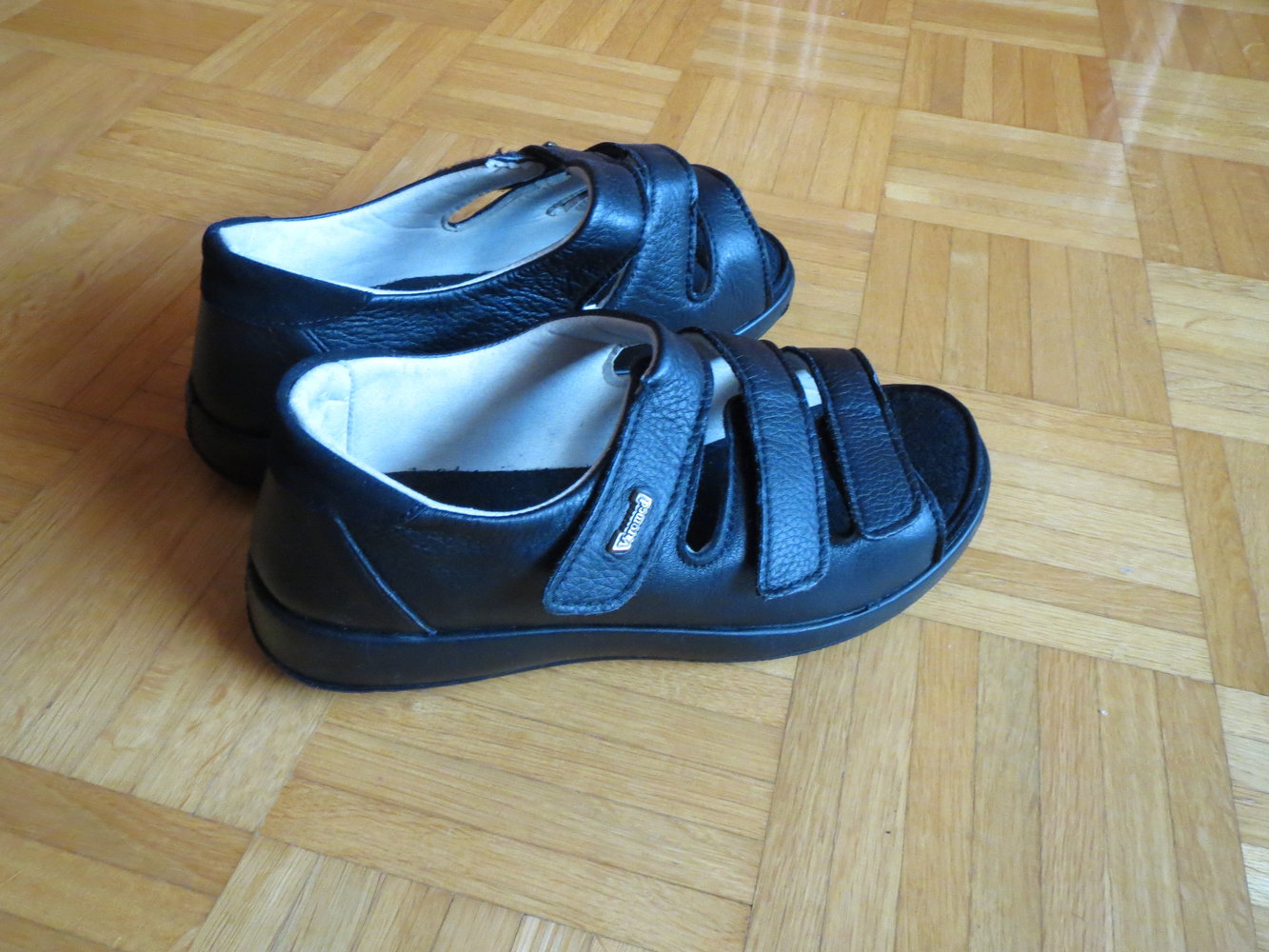 Sandalen, Therapieschuhe, Gr.45, schwarz