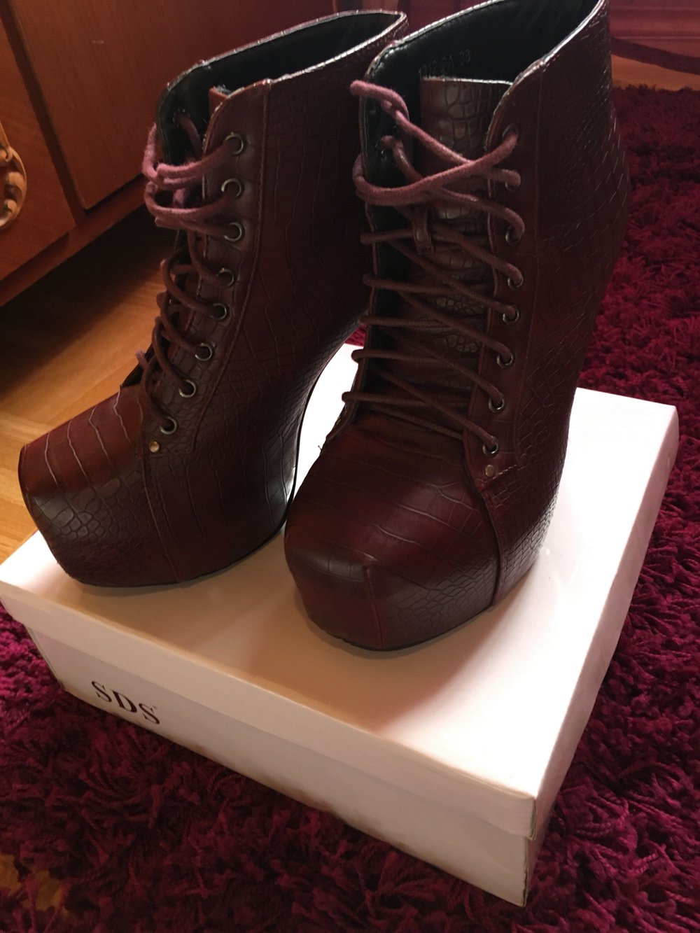 Hohe Schuhe 