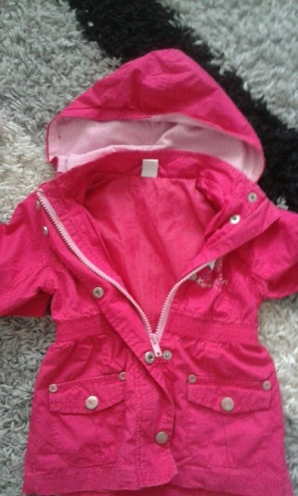 Schöne übergangsjacke Gr. 86
