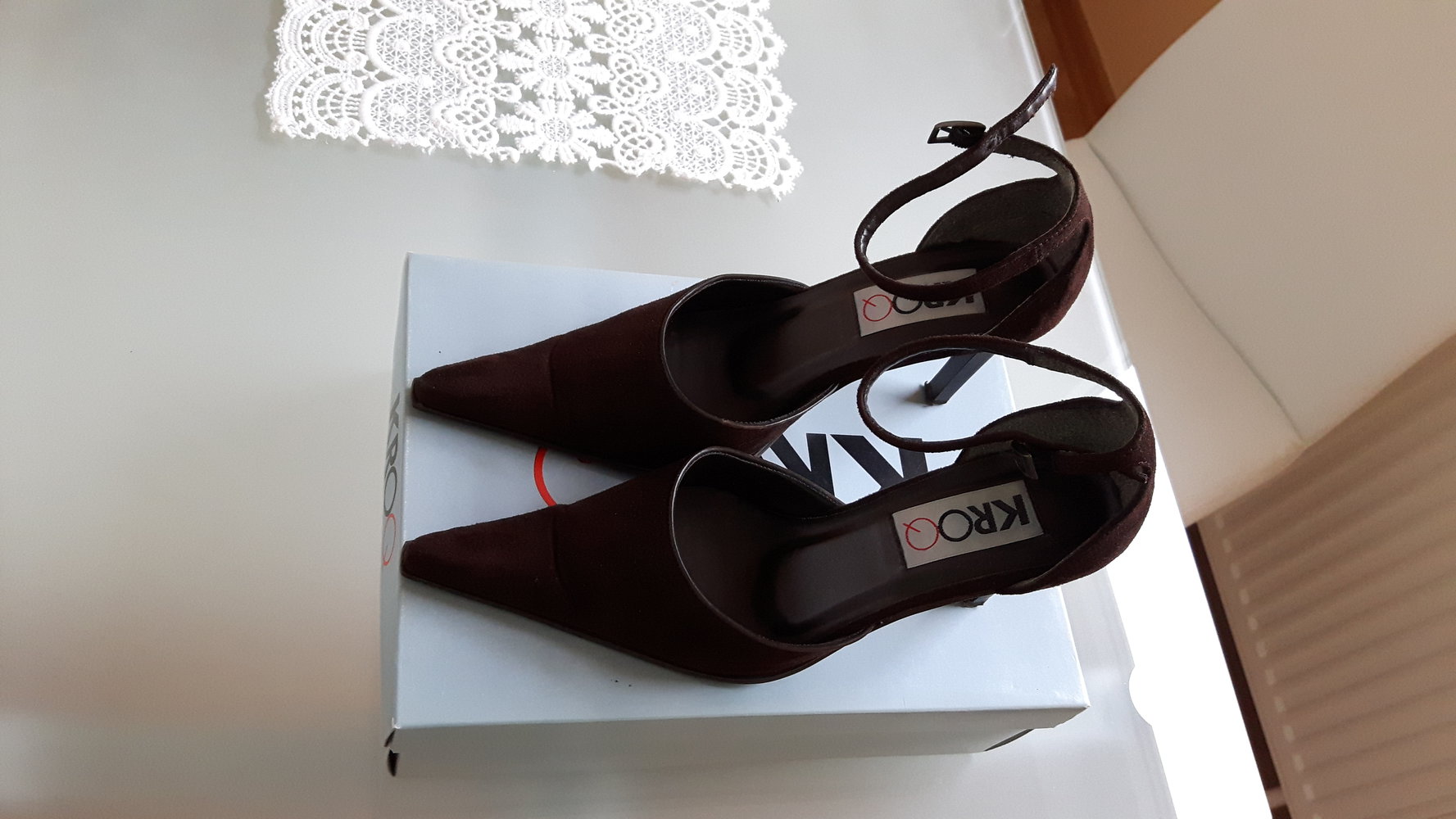 KROQ by Görtz Schuhe, Wildleder Pumps sehr edel und hochwertige Qualität, spitze Form  