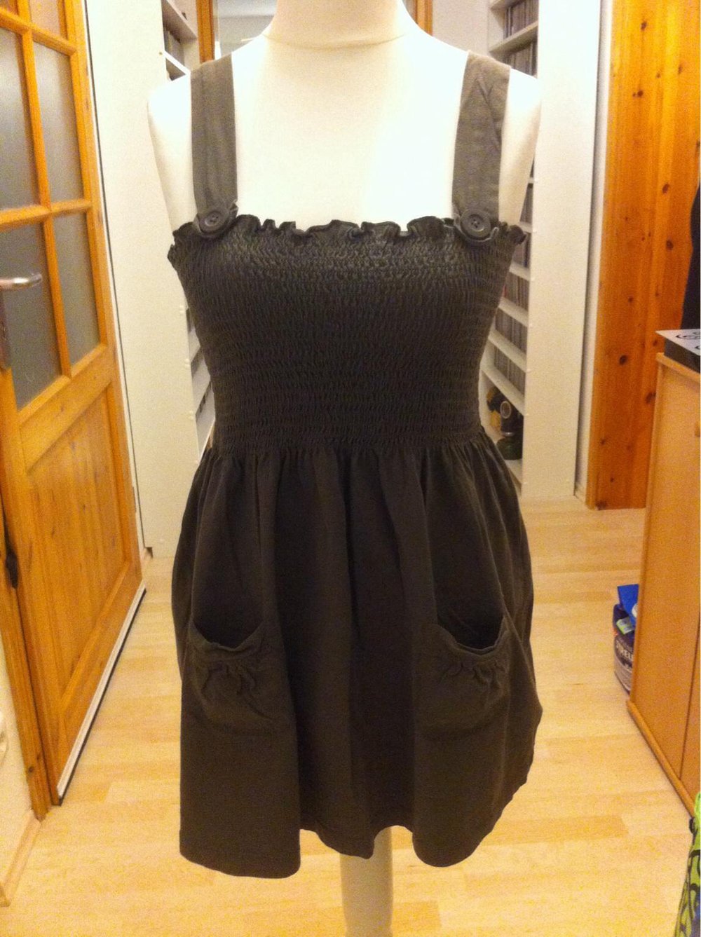 Olivgrünes Babydoll Kleid / Longshirt *navy * 