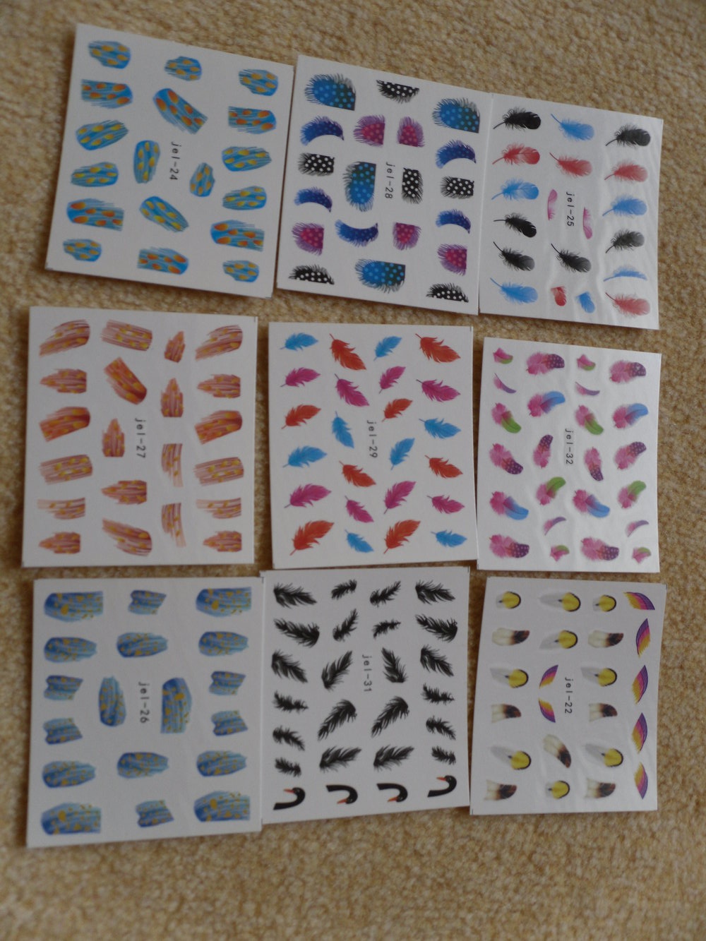 Wassertransfer Nagelsticker Federn