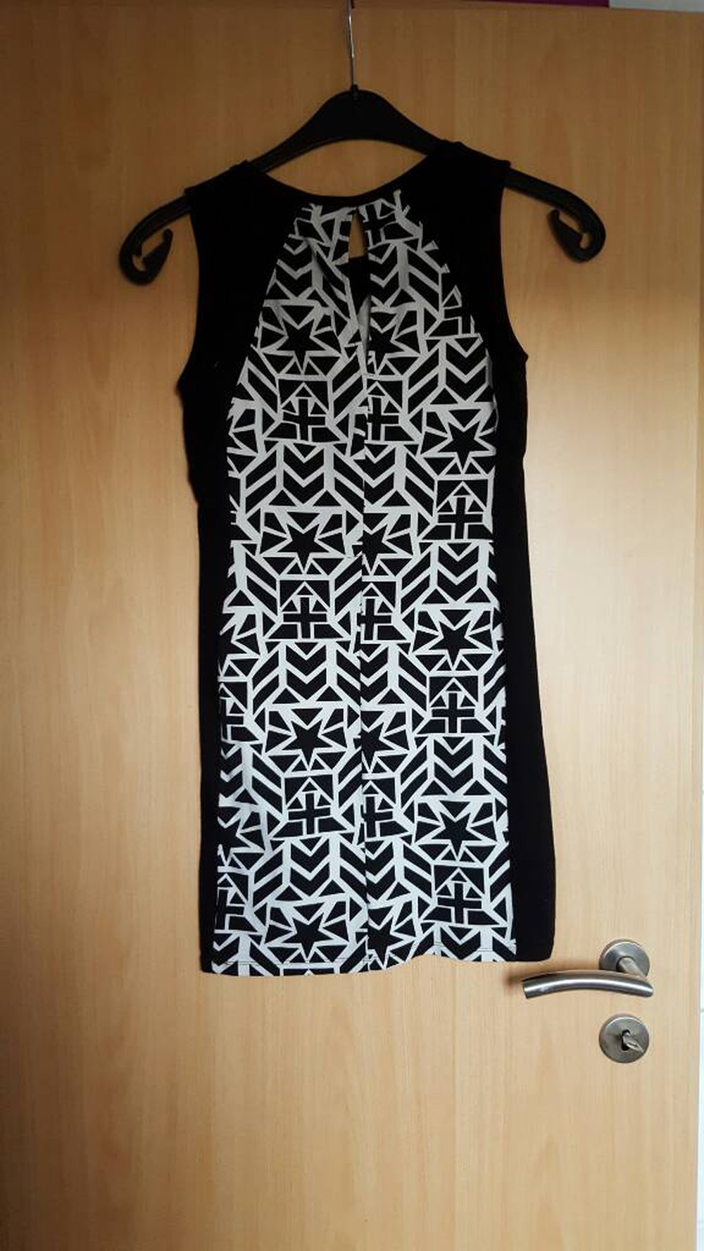 körperbetont es Kleid