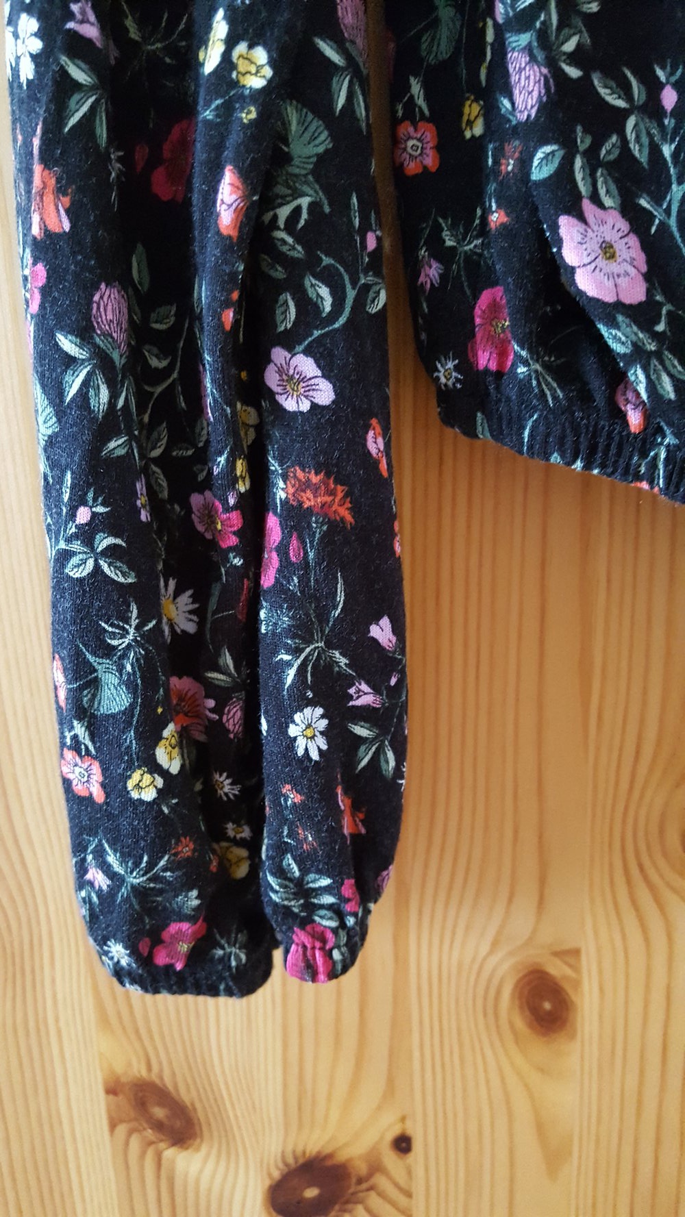 H&M Coachella Cropped Shirt