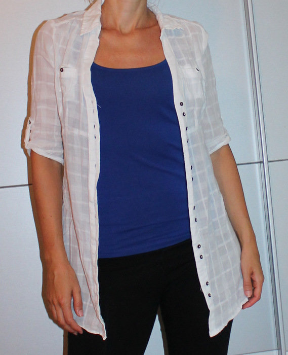 schönes Hemd / Bluse in weiß lang