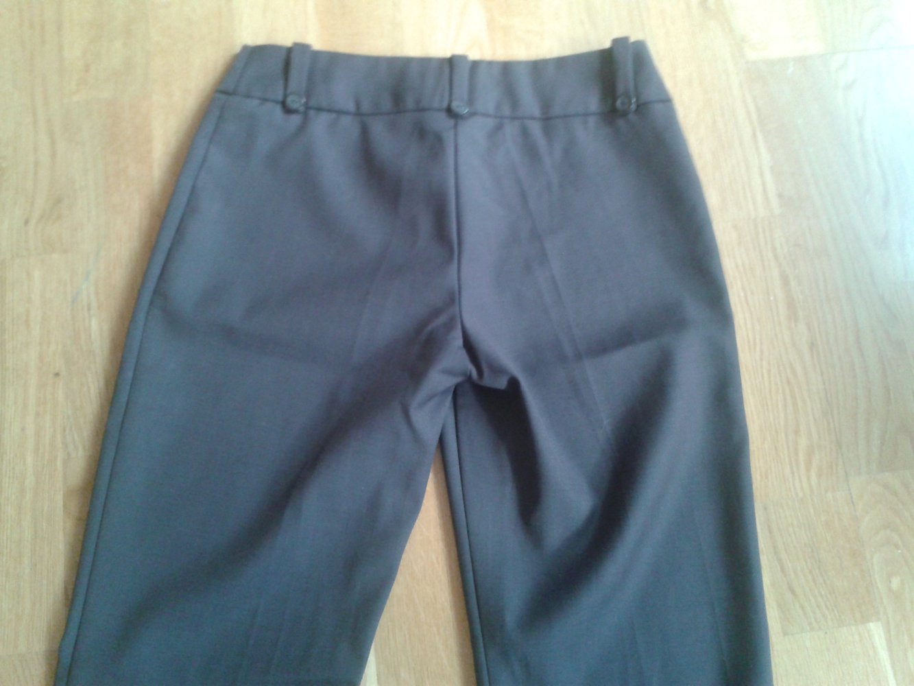 Hose schick braun