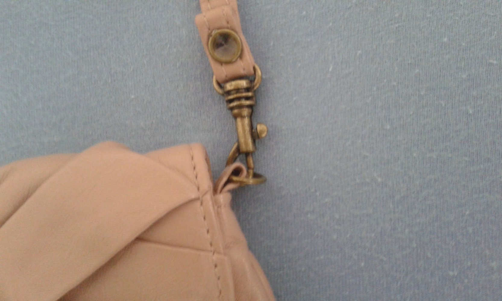kleine altrosa Handtasche/Clutch