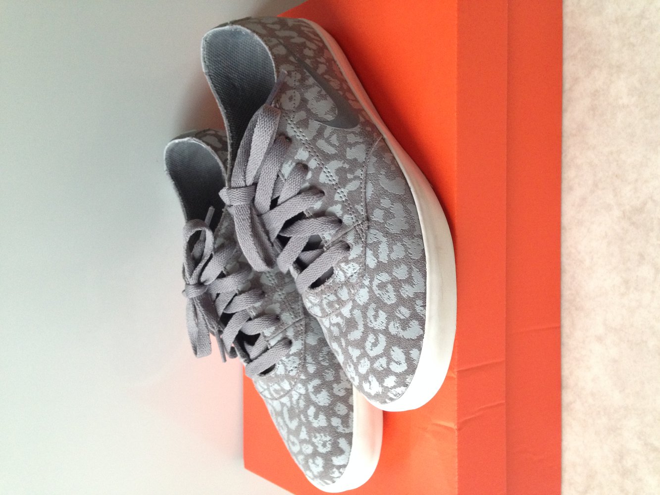 Nike Sneaker