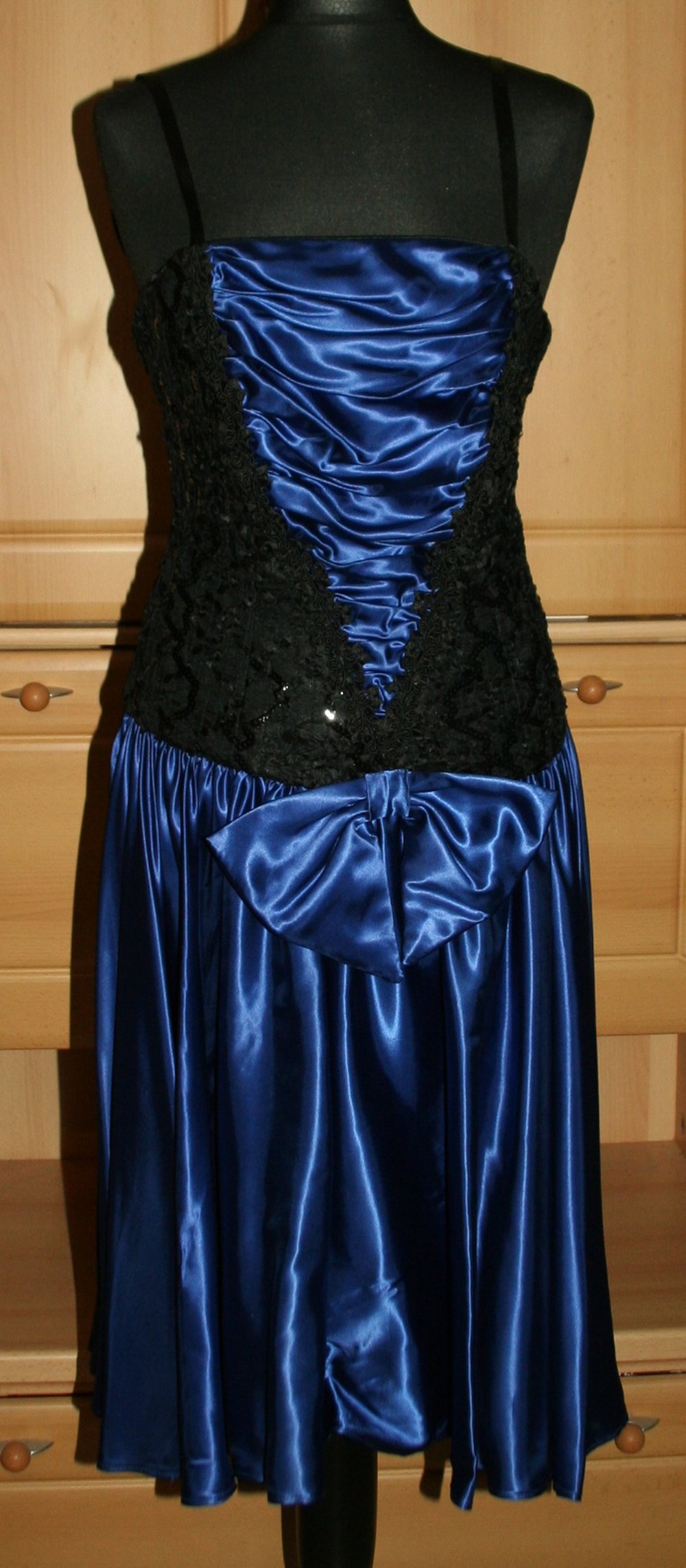 Abendkleid Gr. 38 schwarz royalblau von Cobero