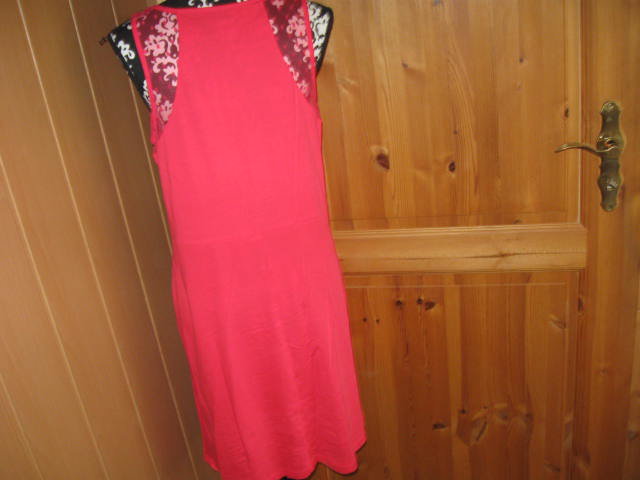 *** Minikleid mit Netzeinsatz ***