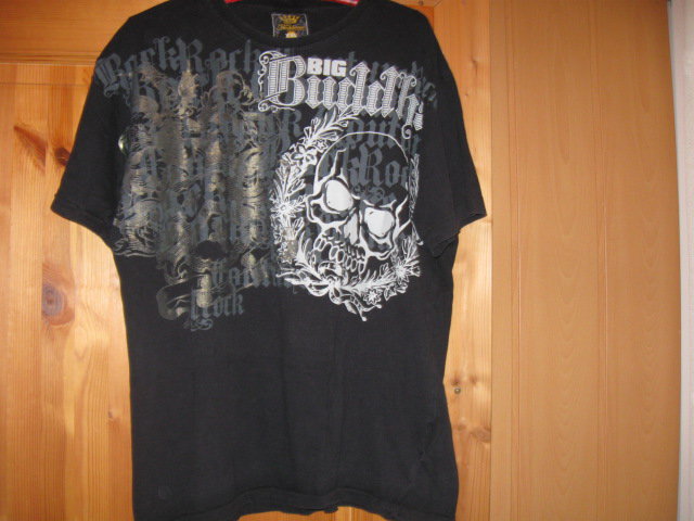 *** Super Shirt mit Totenkopfdruck ***