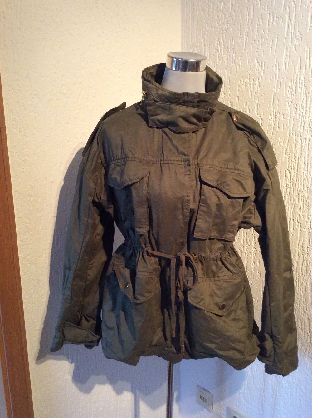 H&M Jacke Damen Größe 36 Übergangsjacke neu Khaki Militärstyle 