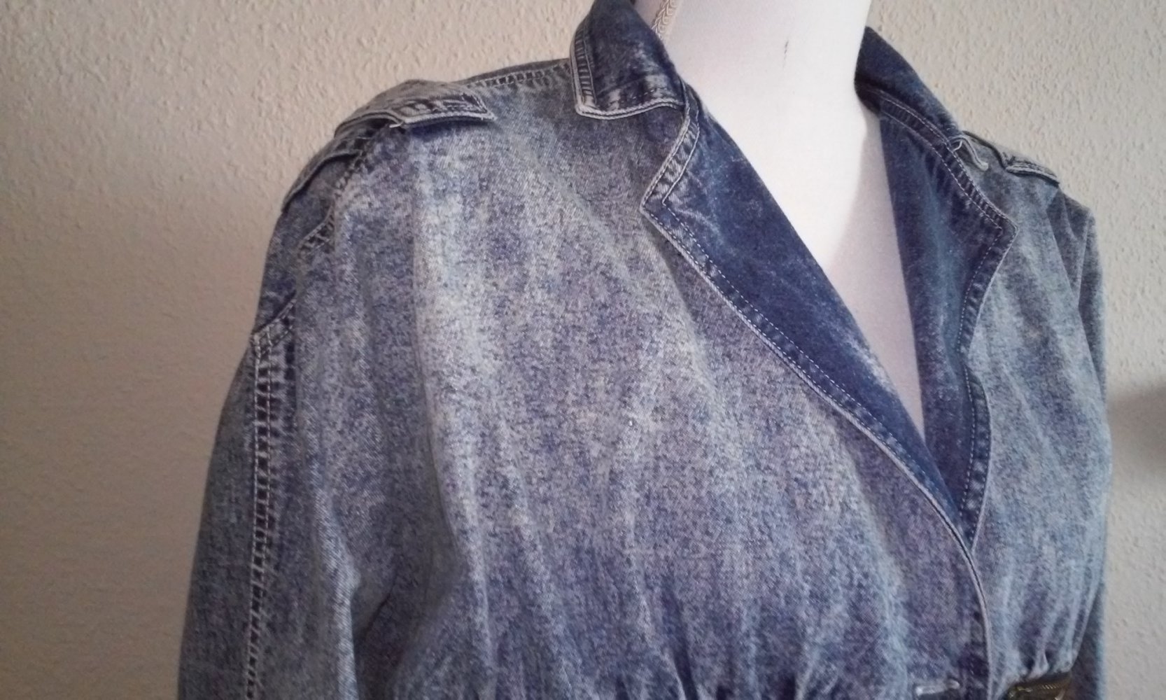 Jeanskleid Jeanskostüm Jeansjacke Jeansrock Minirock vintage