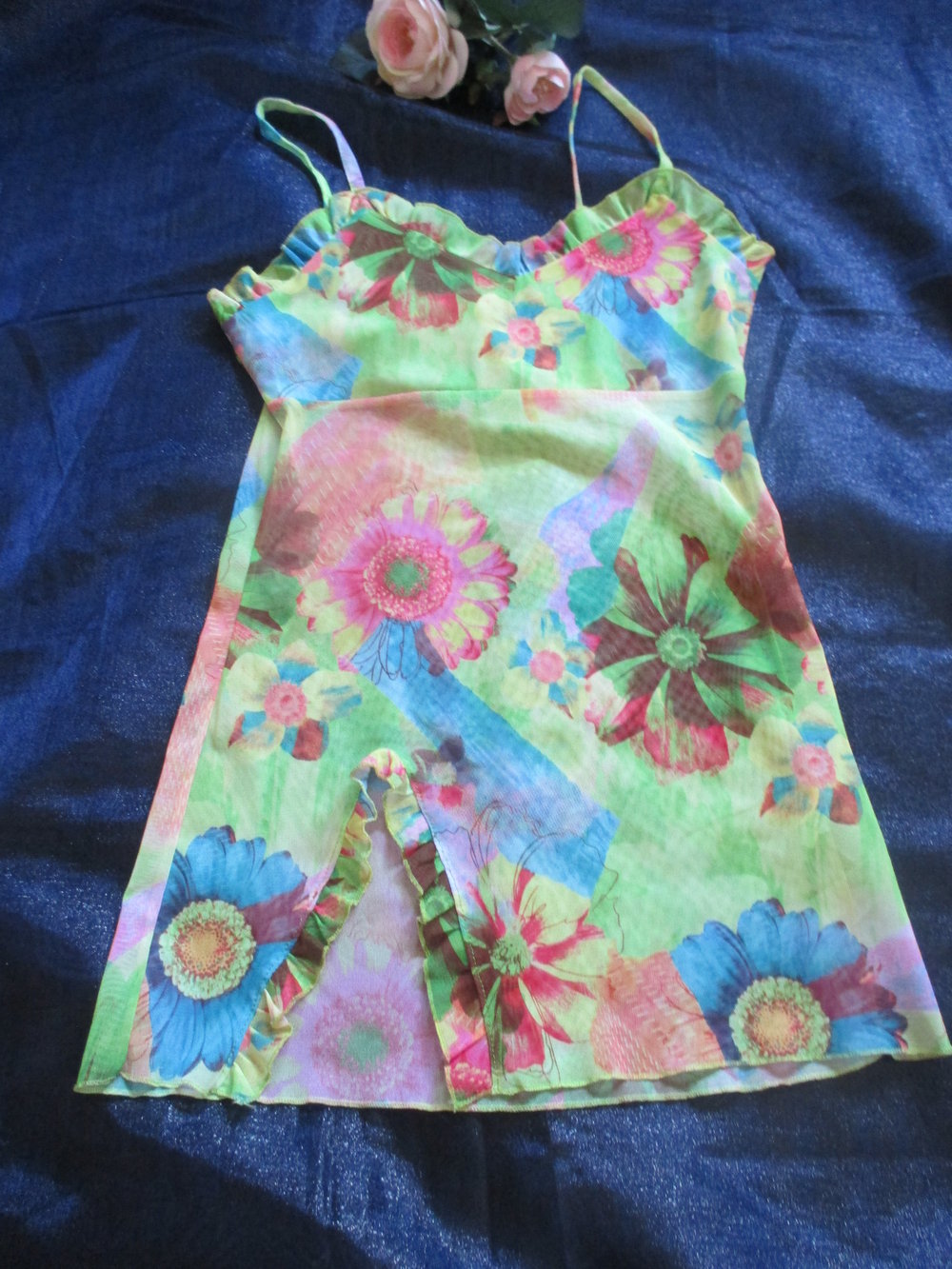 NEU * DESIGNER * Blumen * Blüten * Flower- Power * Hipie Style * Seiden Chiffon * Spaghetti- Träger * Volant * Blusen * Top * Shirt * Gr. 34- 36/ XS- S * aquarell- bunt *