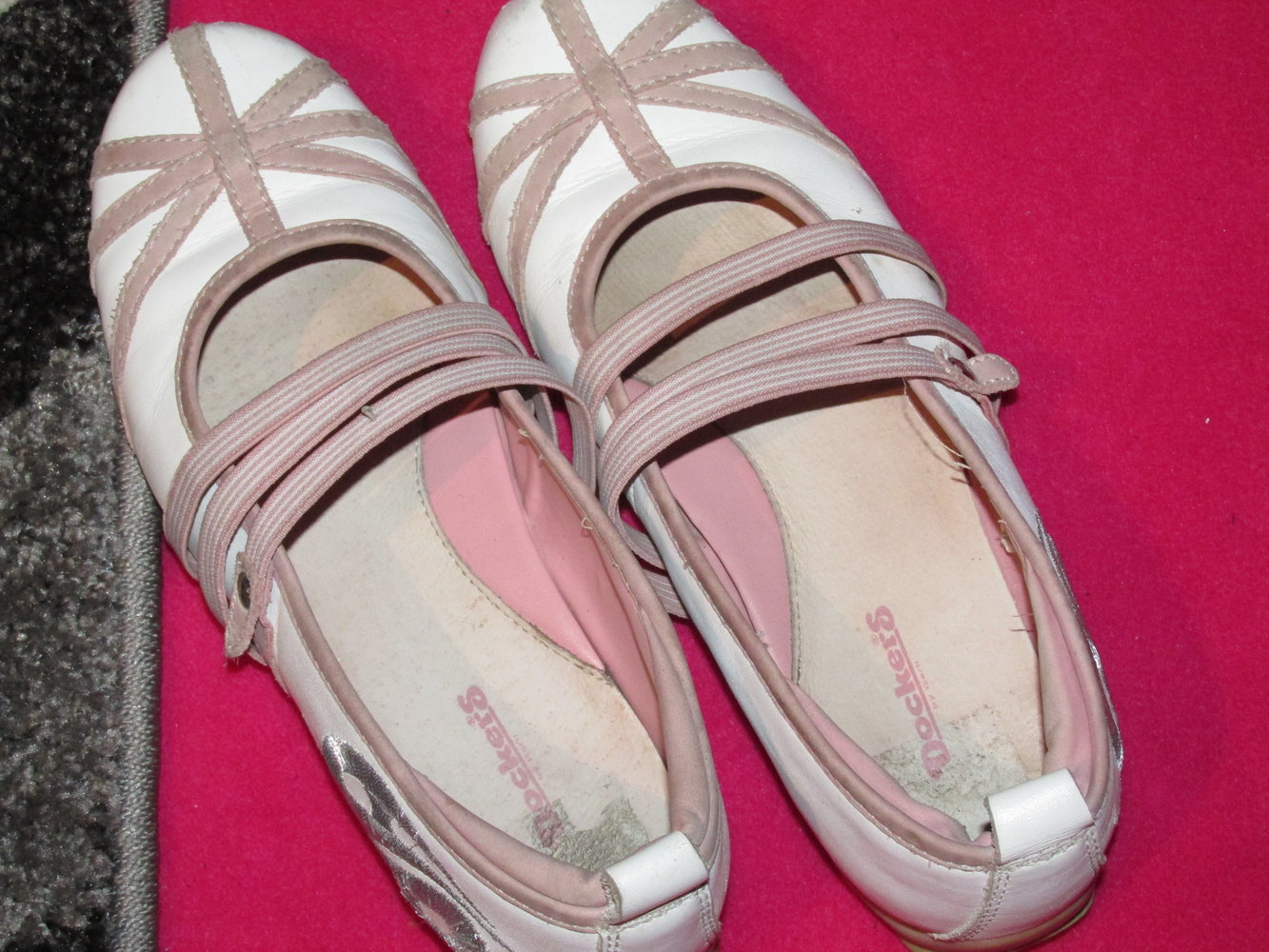 Ausgefallene Dockers Ballerinas guter Zustand in Gr. 36
