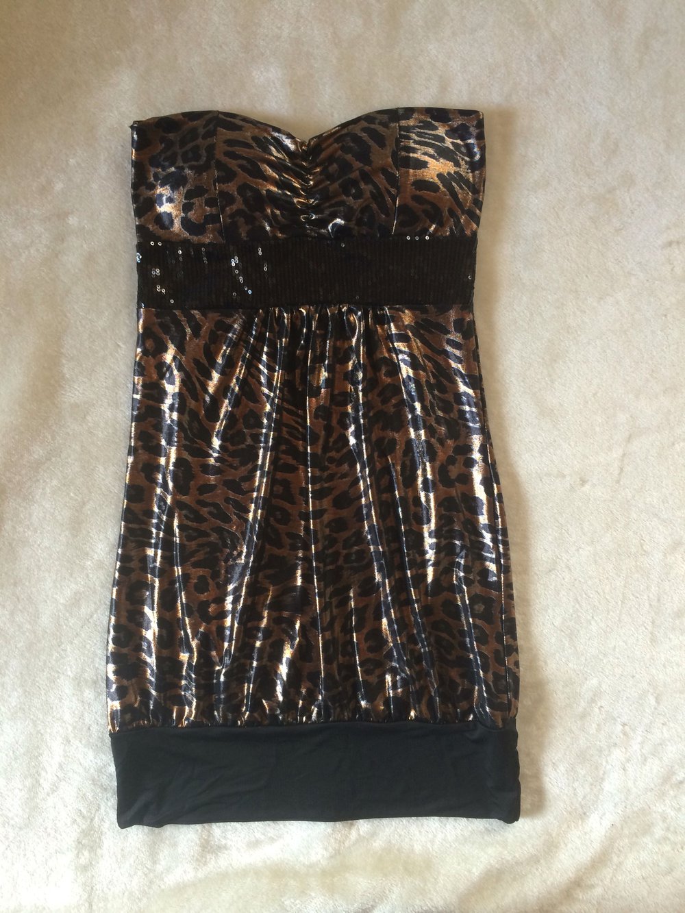 -NEU- Party-Top Minikleid Größe M (38) Leopard  Tube-Top Bandeau