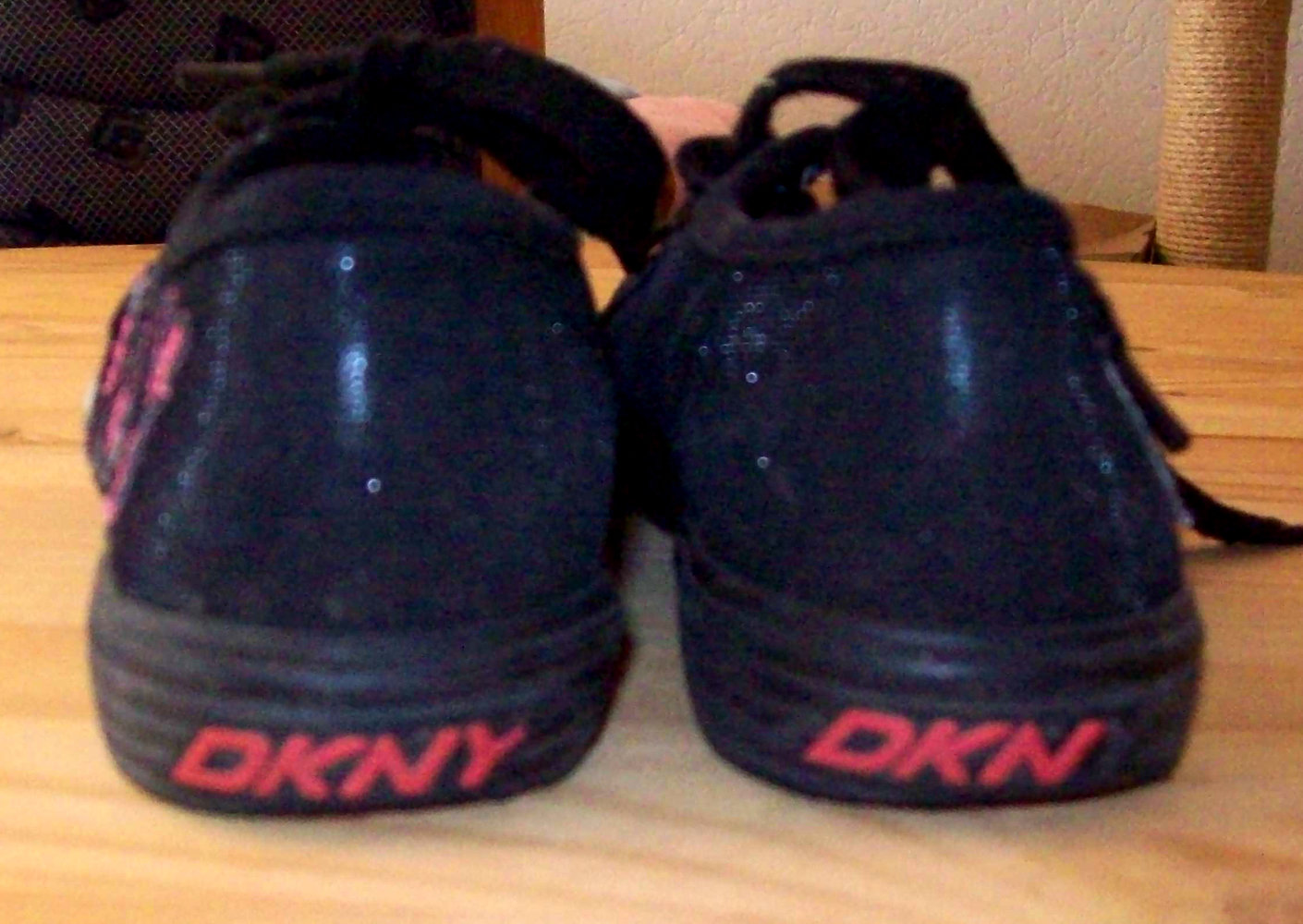 DKNY - tolle Schnürrschuhe GR.31