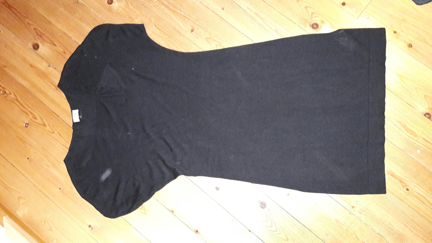 Schwarzes Kleid von H&M 