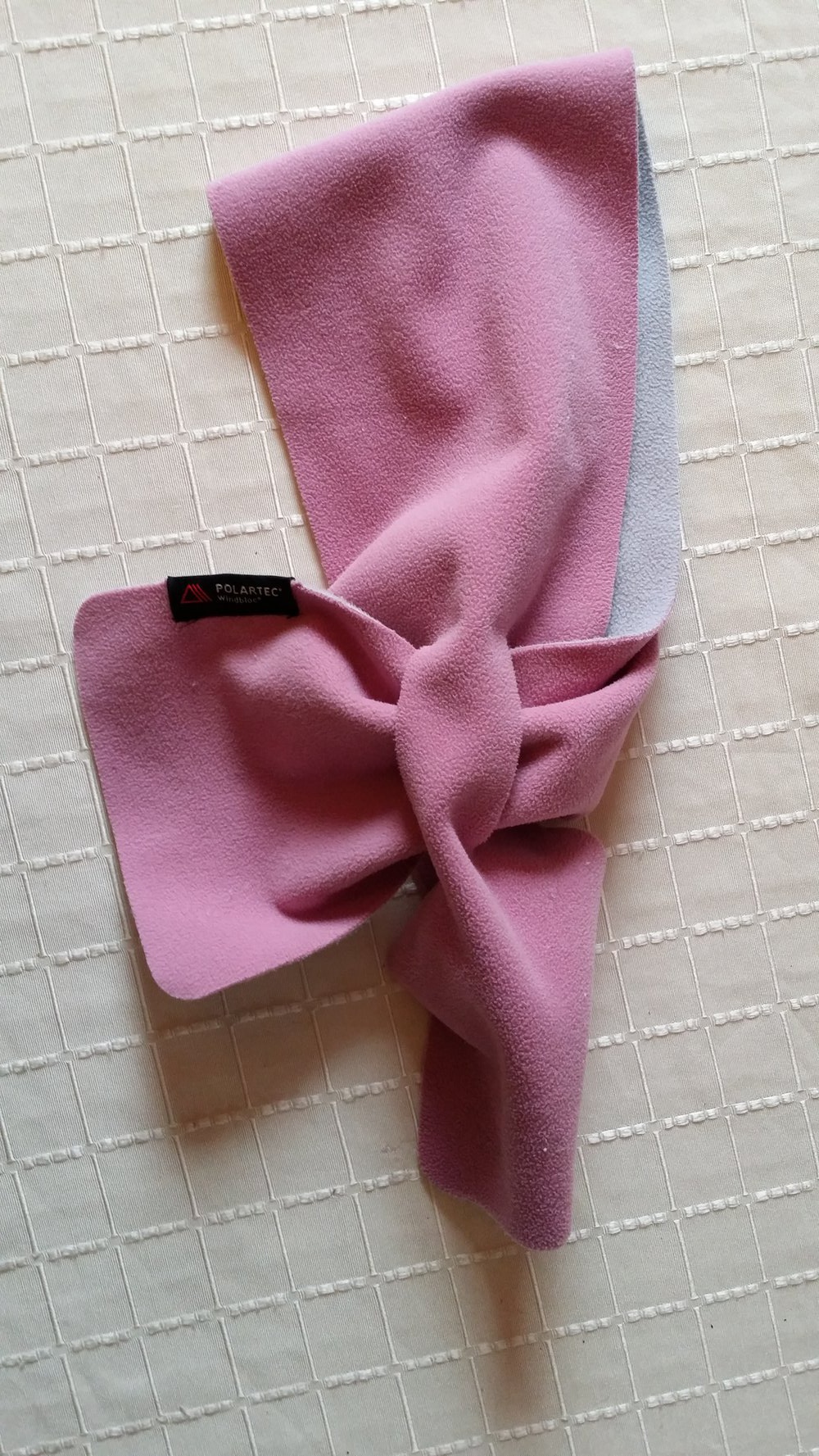 Schal / Windblocker in zartem rosa - gebraucht