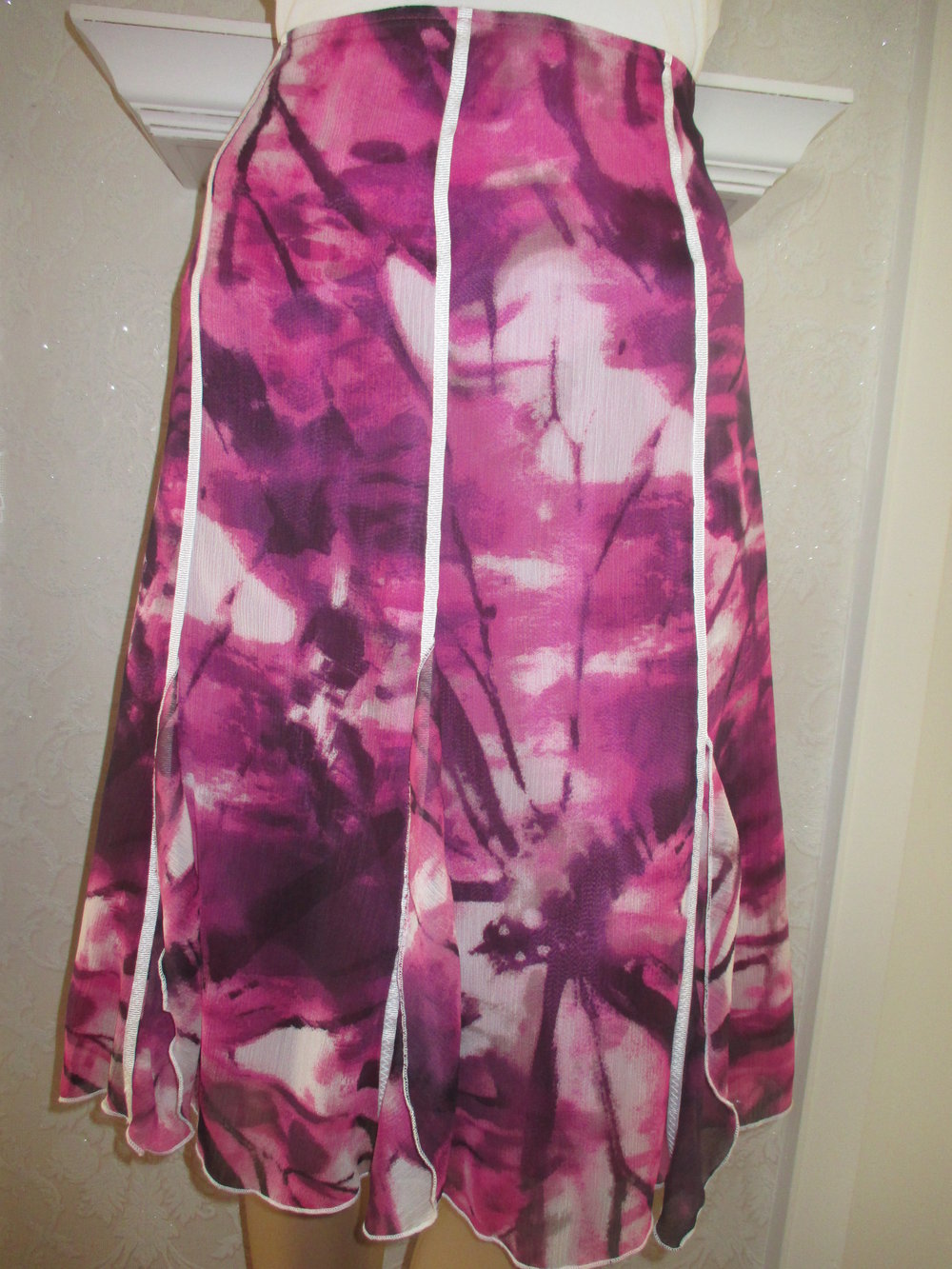 NEU * Seiden Chiffon * Crepe de Chinè * Zipfel * Rock im Batik- Style 