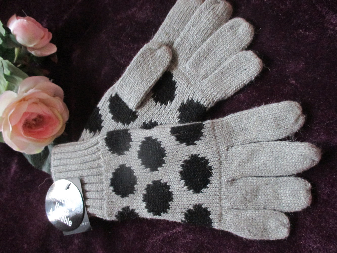 NEU mit ETIKETT * Punkte * Polka Dots * Tupfen * Angora Wolle * Fein- Strick * Finger * Handschuhe 