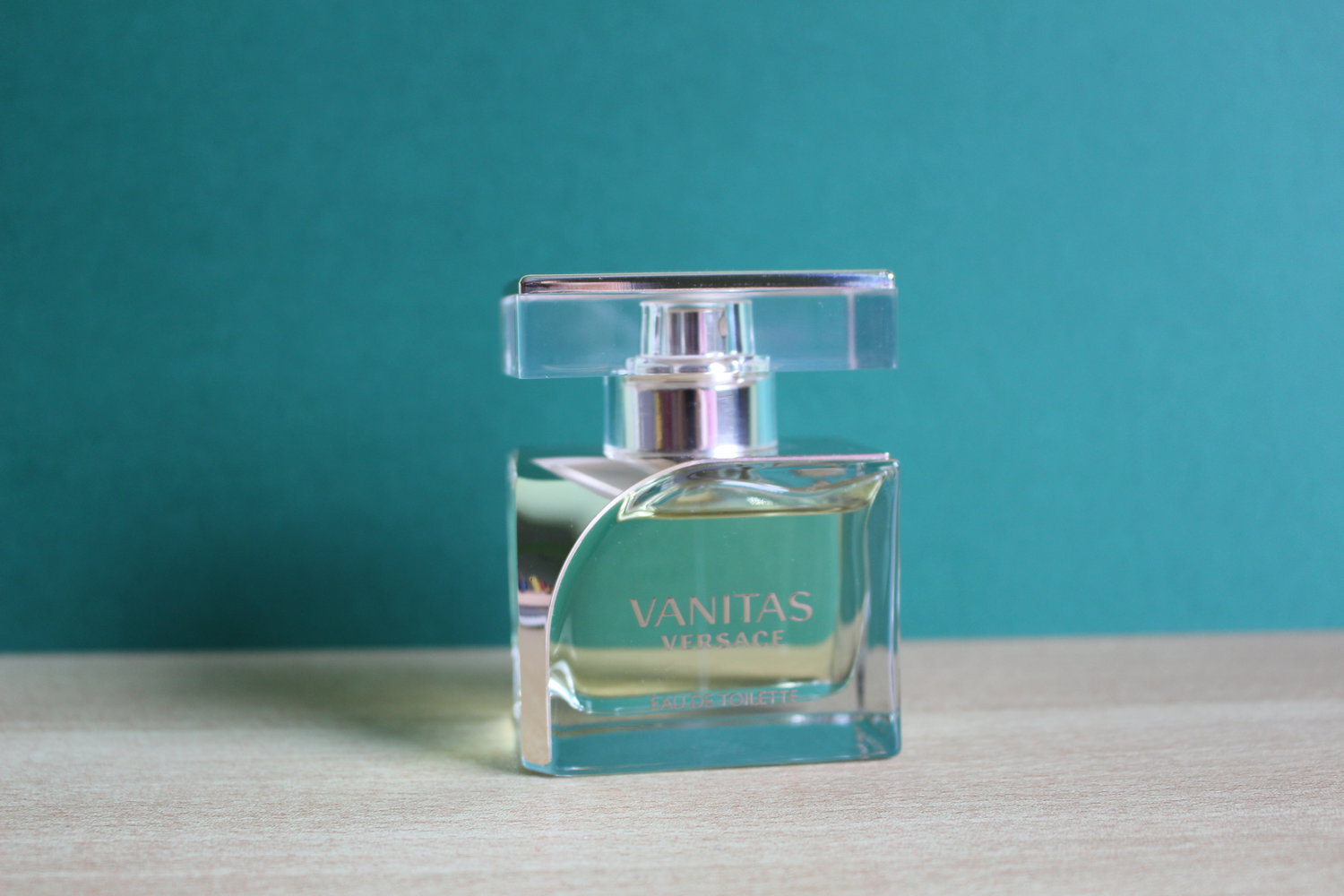 274. Vanitas eau de Toilette von Versace, 50 ml