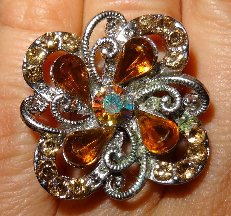 Ausgefallener Modeschmuck Ring 