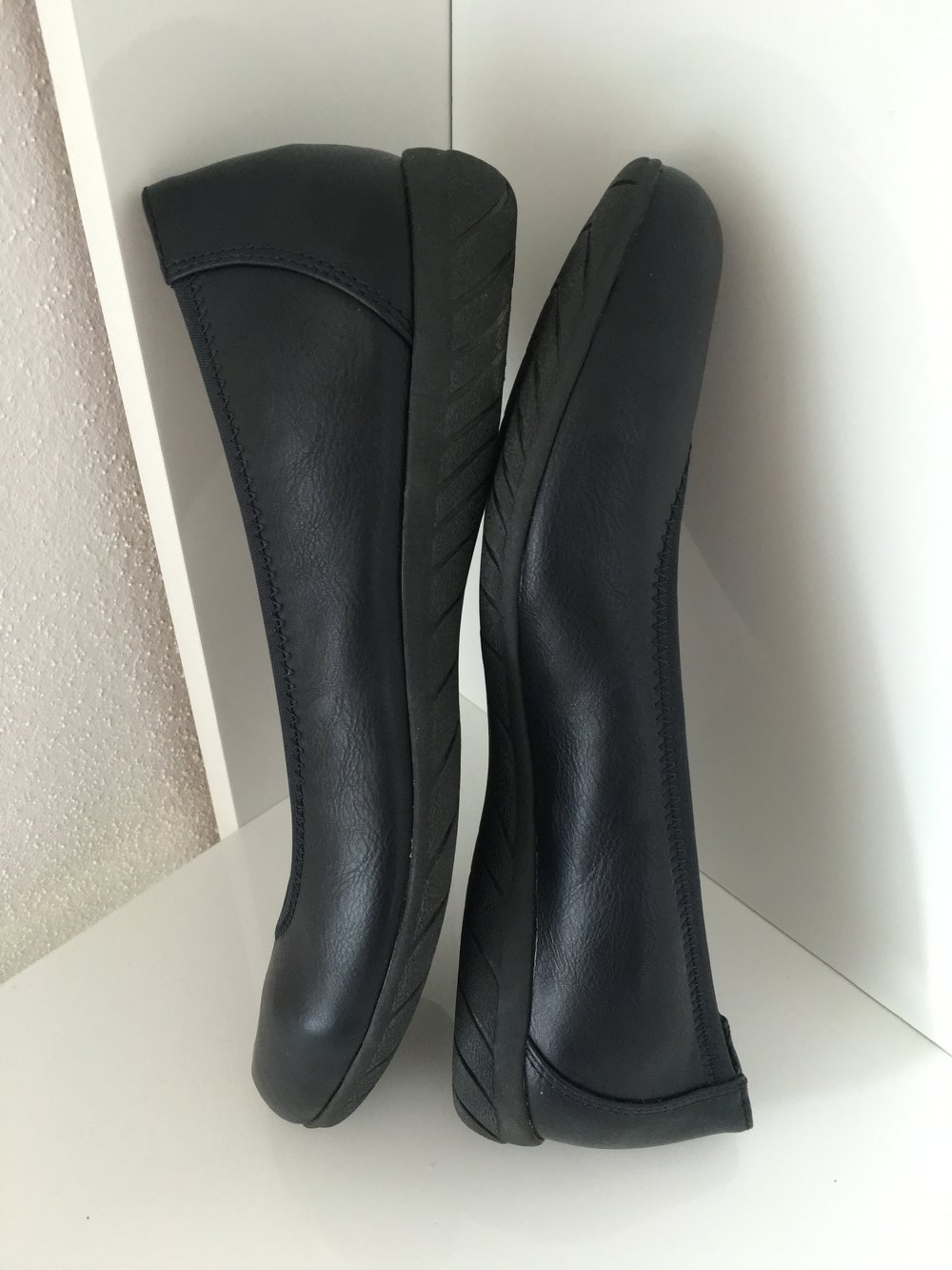 Ballerinas mit fester Sohle von Ariane