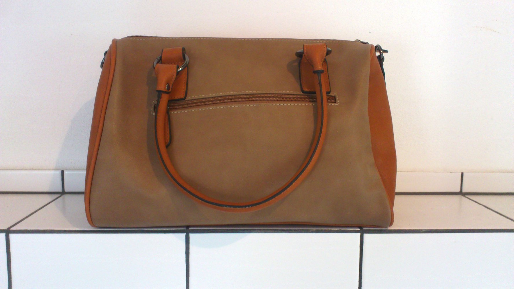 !! Braun orange Tasche mit separatem Trageriemen