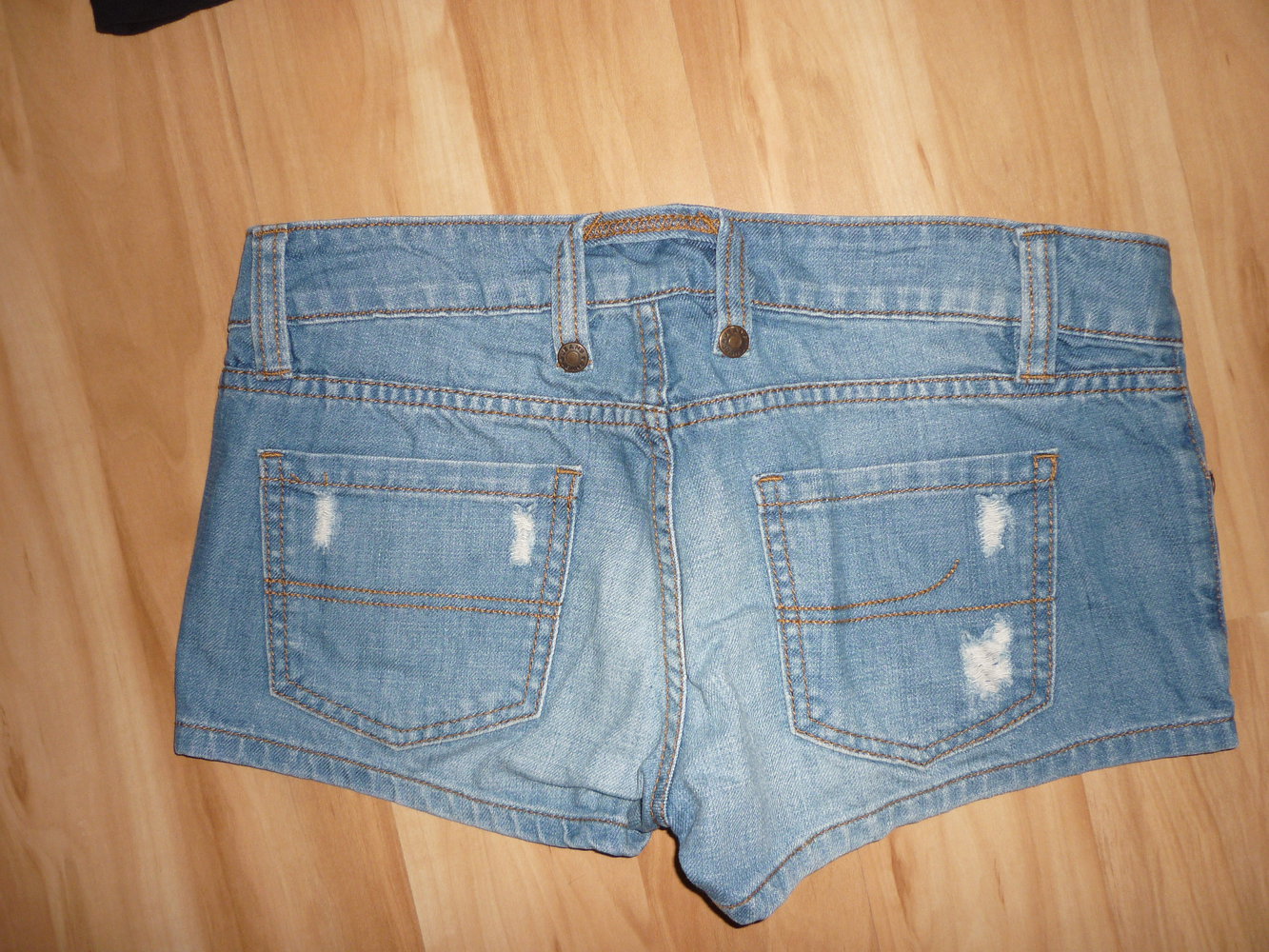 Orsay Jeansshorts Hotpants Jeans Shorts used look Größe 34 