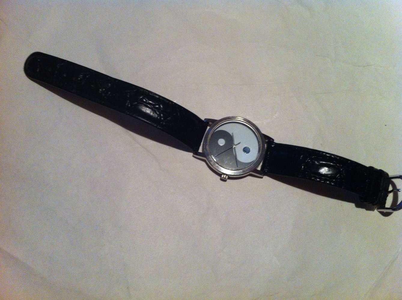 Armbanduhr yin yang