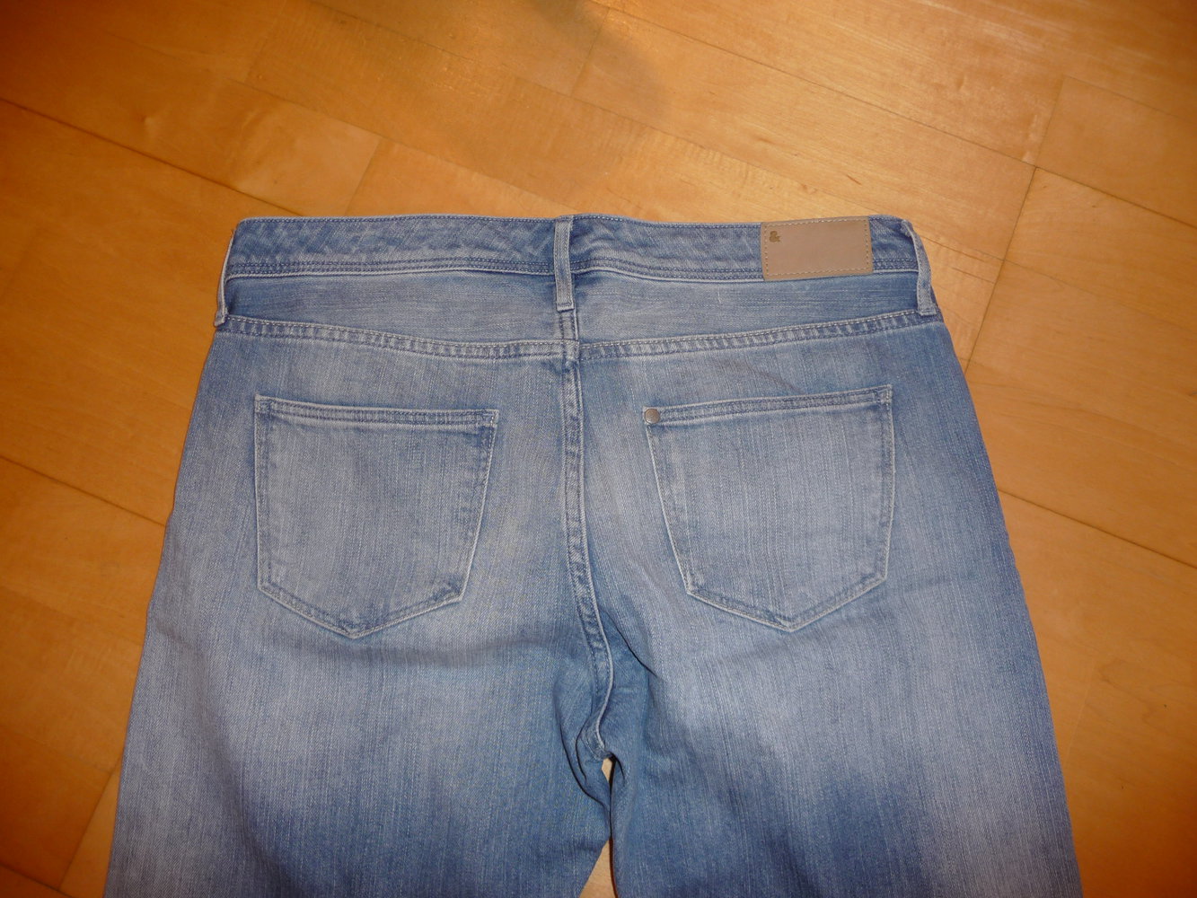 Schöne Jeanshose von H&M & Denim, Größe 28/32