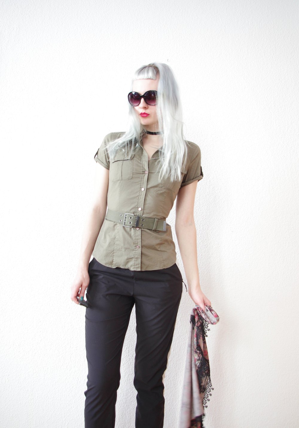 Olivgrüne Mexx Bluse Gr. 36 38 S Safari Hemd Taillengürtel