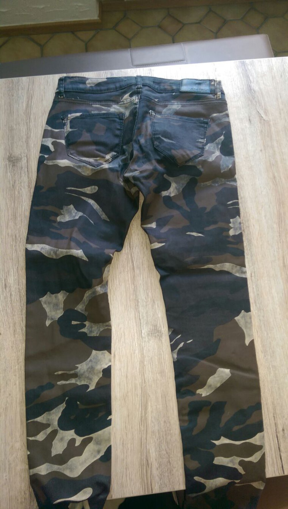 Army, Amisu Hose, Tarnmuster