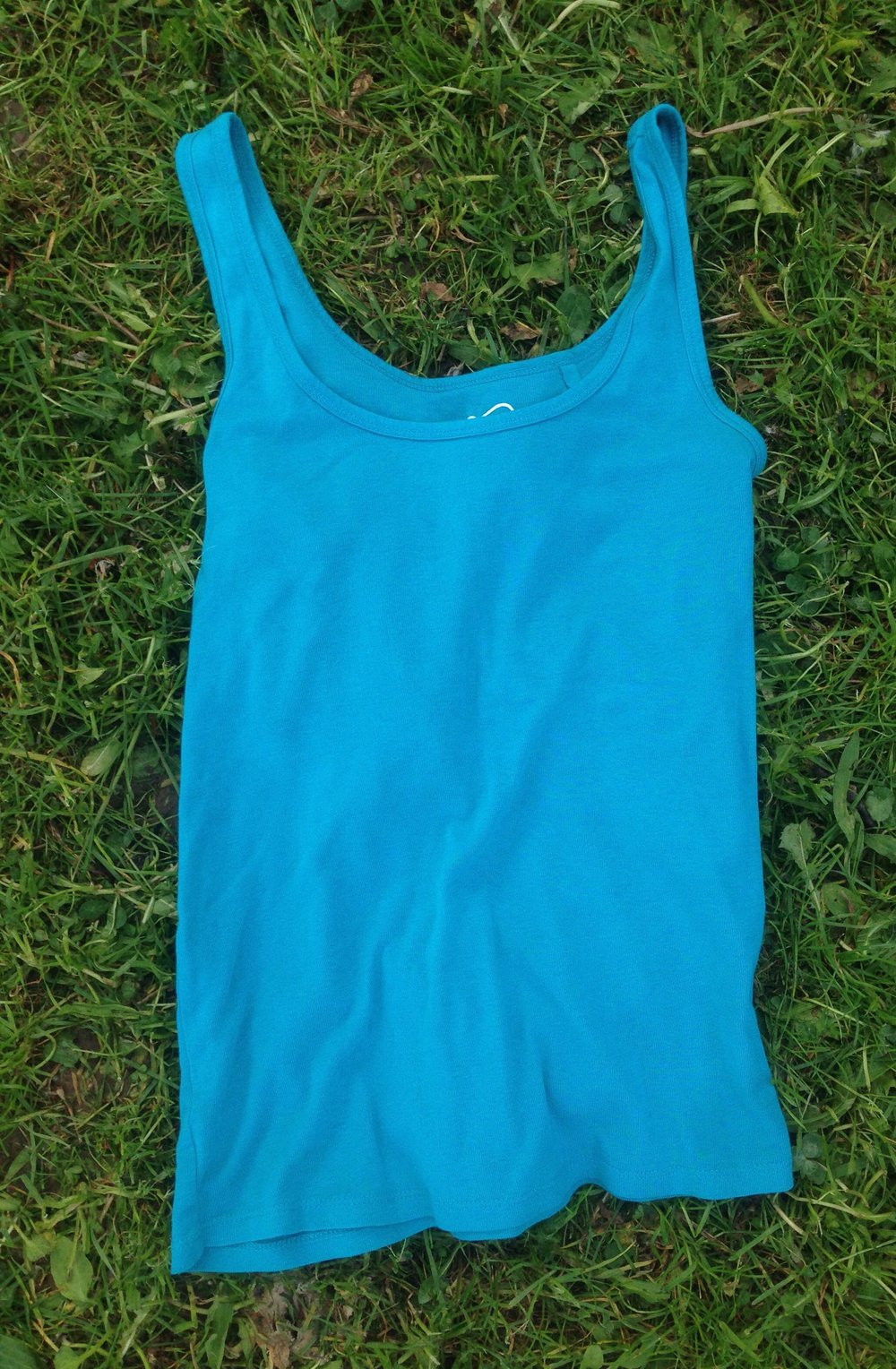 Türkises BASIC Top 