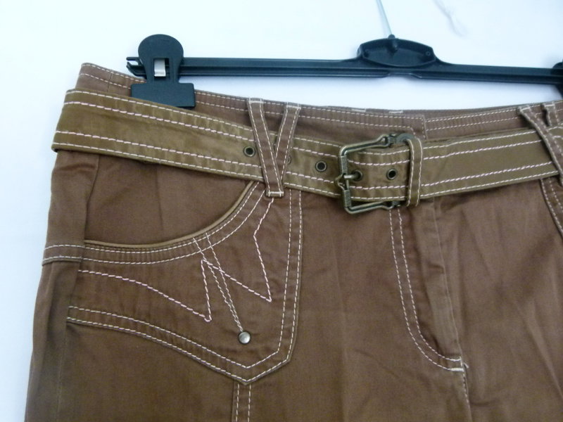 Boho Hose mit Gürtel, braun khaki mit Ziernähten, Mori Goa Festival 