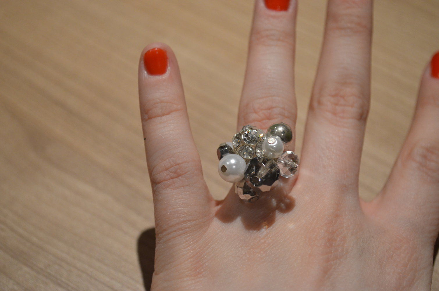 Ring mit Perlen 